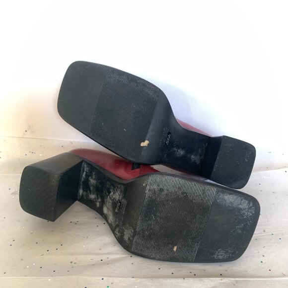 Diba Vtg Y2K Red Square Toe Flat Toe Box Block Heel Loafers Zip Side - Sz 8.5 - Picture 12 of 15